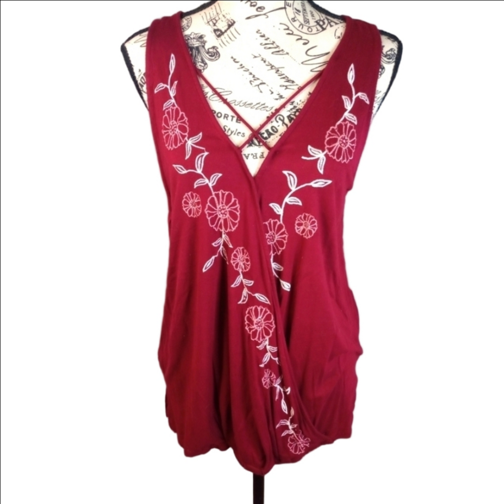 Alya Burgundy Floral Wrap Tank Top Medium